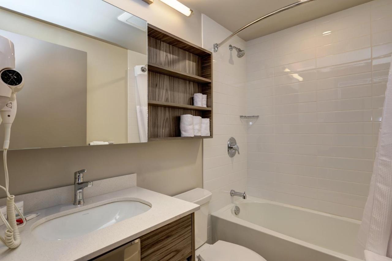 Microtel Inn & Suites By Wyndham Kanata Ottawa West Εξωτερικό φωτογραφία