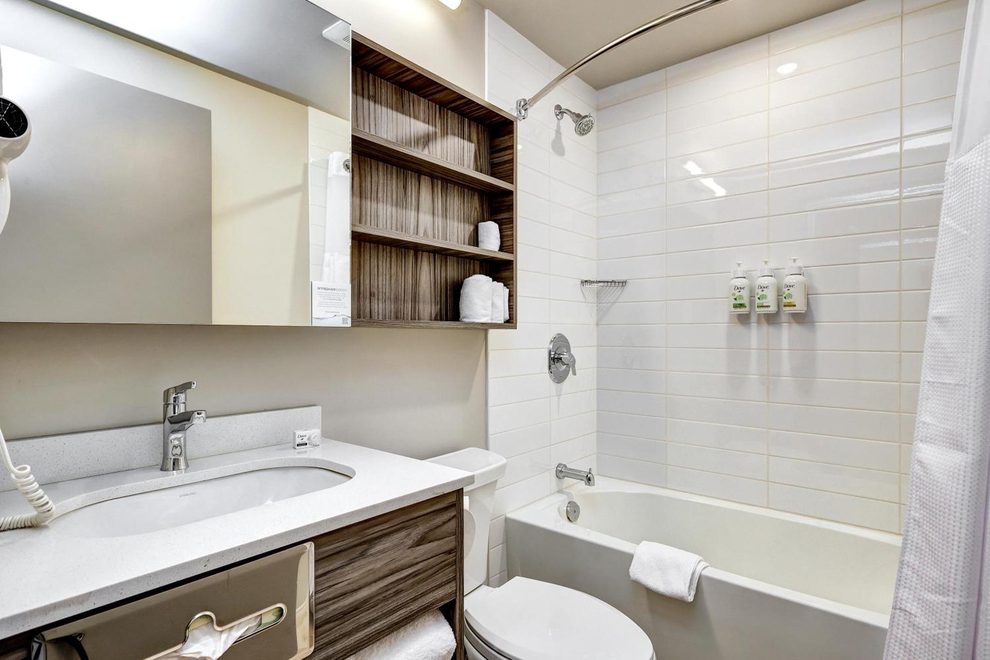 Microtel Inn & Suites By Wyndham Kanata Ottawa West Εξωτερικό φωτογραφία