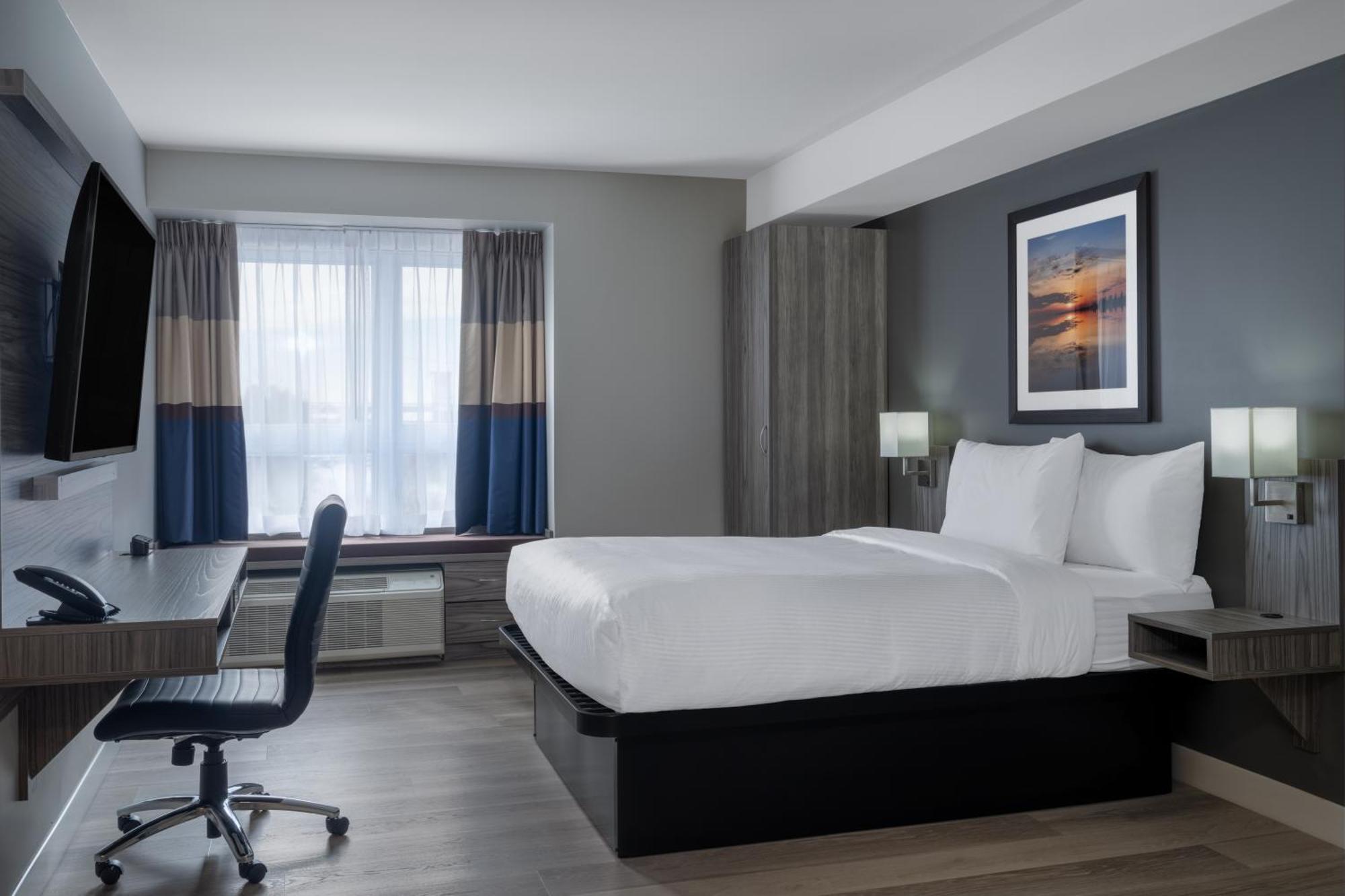Microtel Inn & Suites By Wyndham Kanata Ottawa West Εξωτερικό φωτογραφία