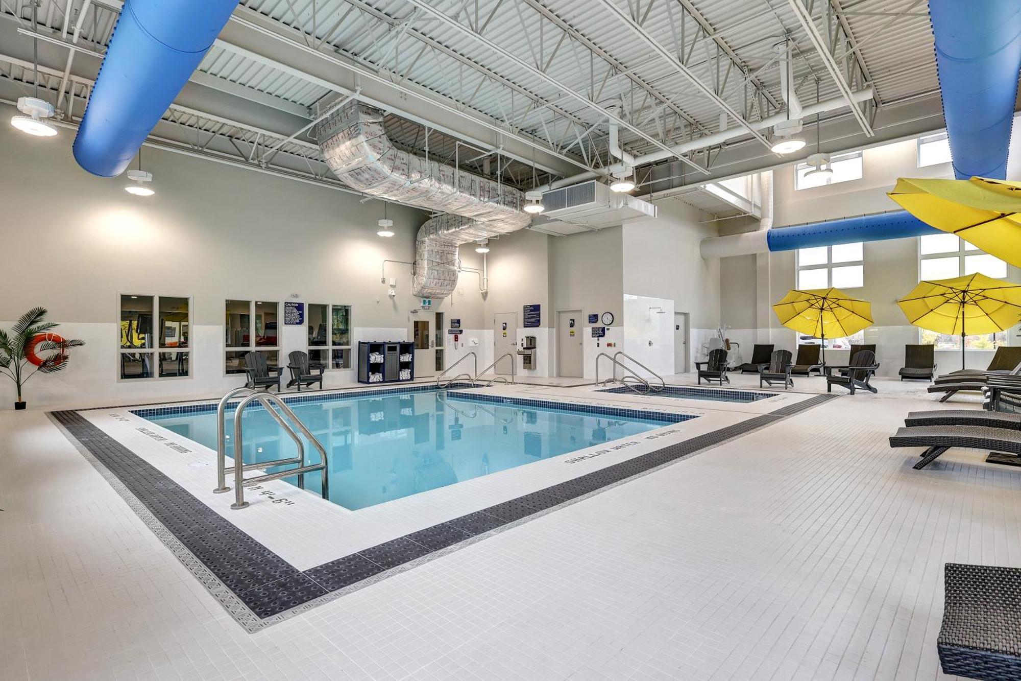 Microtel Inn & Suites By Wyndham Kanata Ottawa West Εξωτερικό φωτογραφία