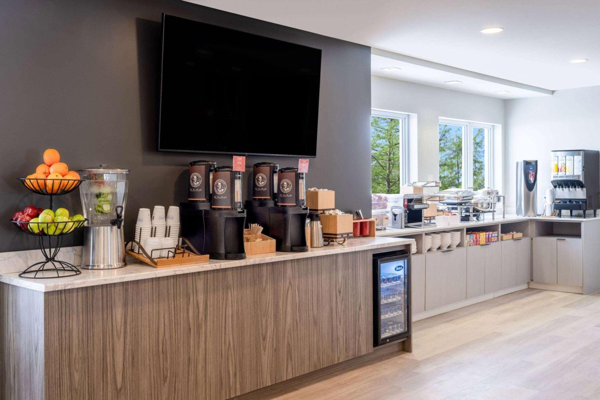 Microtel Inn & Suites By Wyndham Kanata Ottawa West Εξωτερικό φωτογραφία