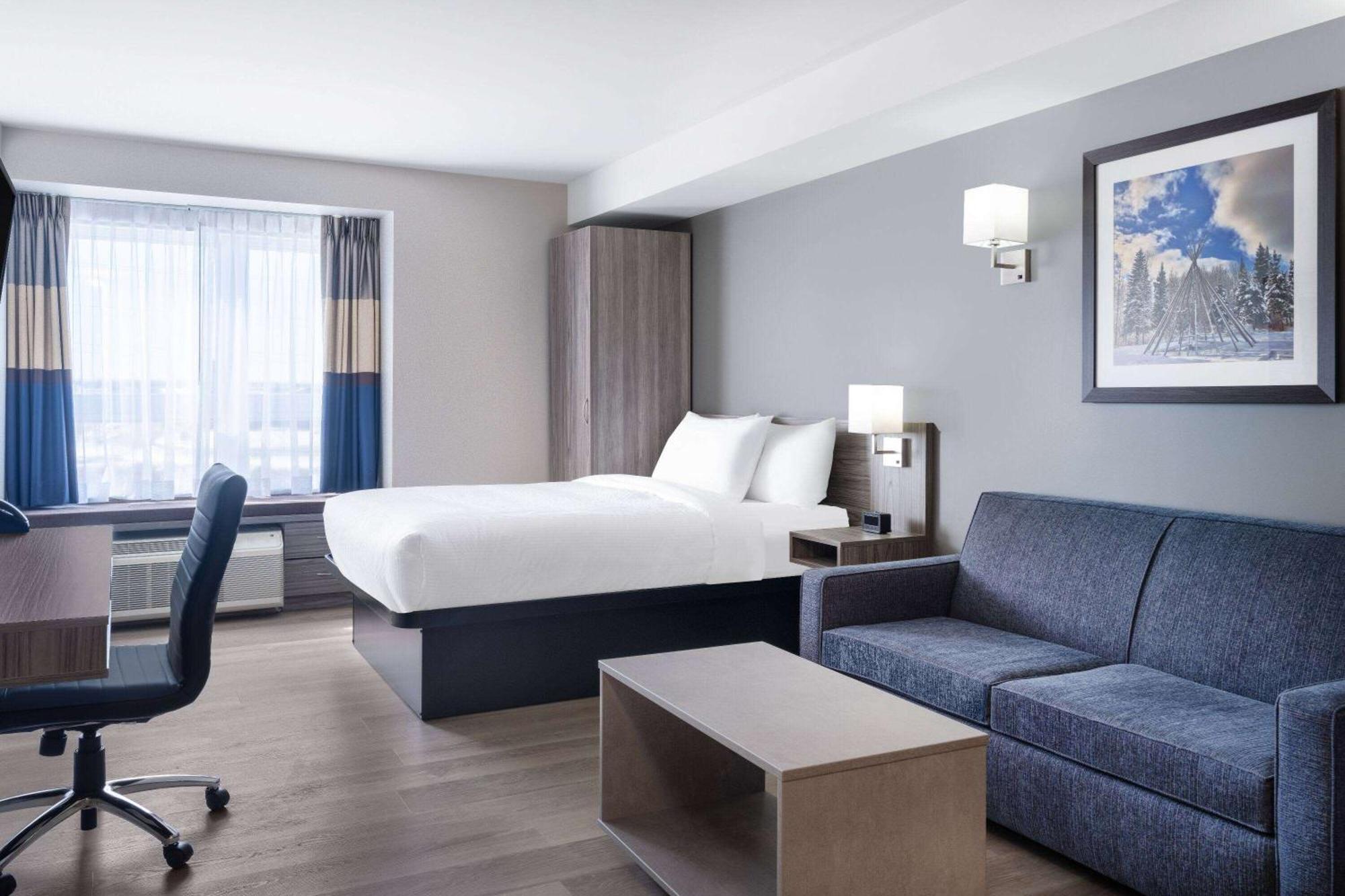 Microtel Inn & Suites By Wyndham Kanata Ottawa West Εξωτερικό φωτογραφία