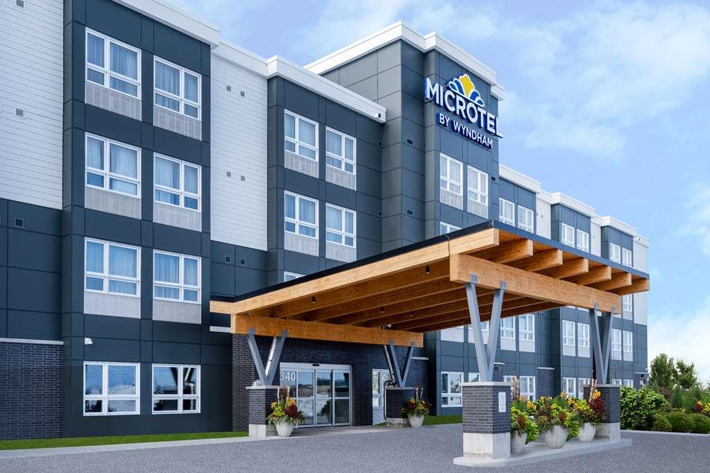 Microtel Inn & Suites By Wyndham Kanata Ottawa West Εξωτερικό φωτογραφία